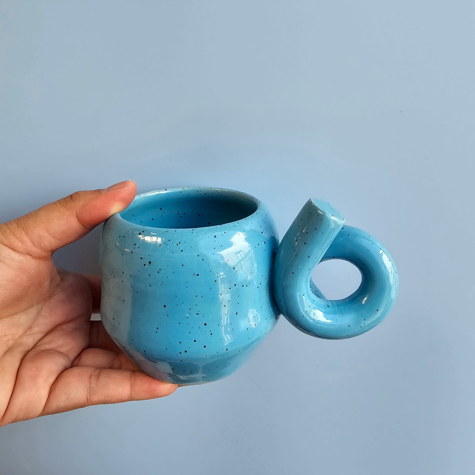 SPECKLED TROPICAL BLUE TWISTY MUG