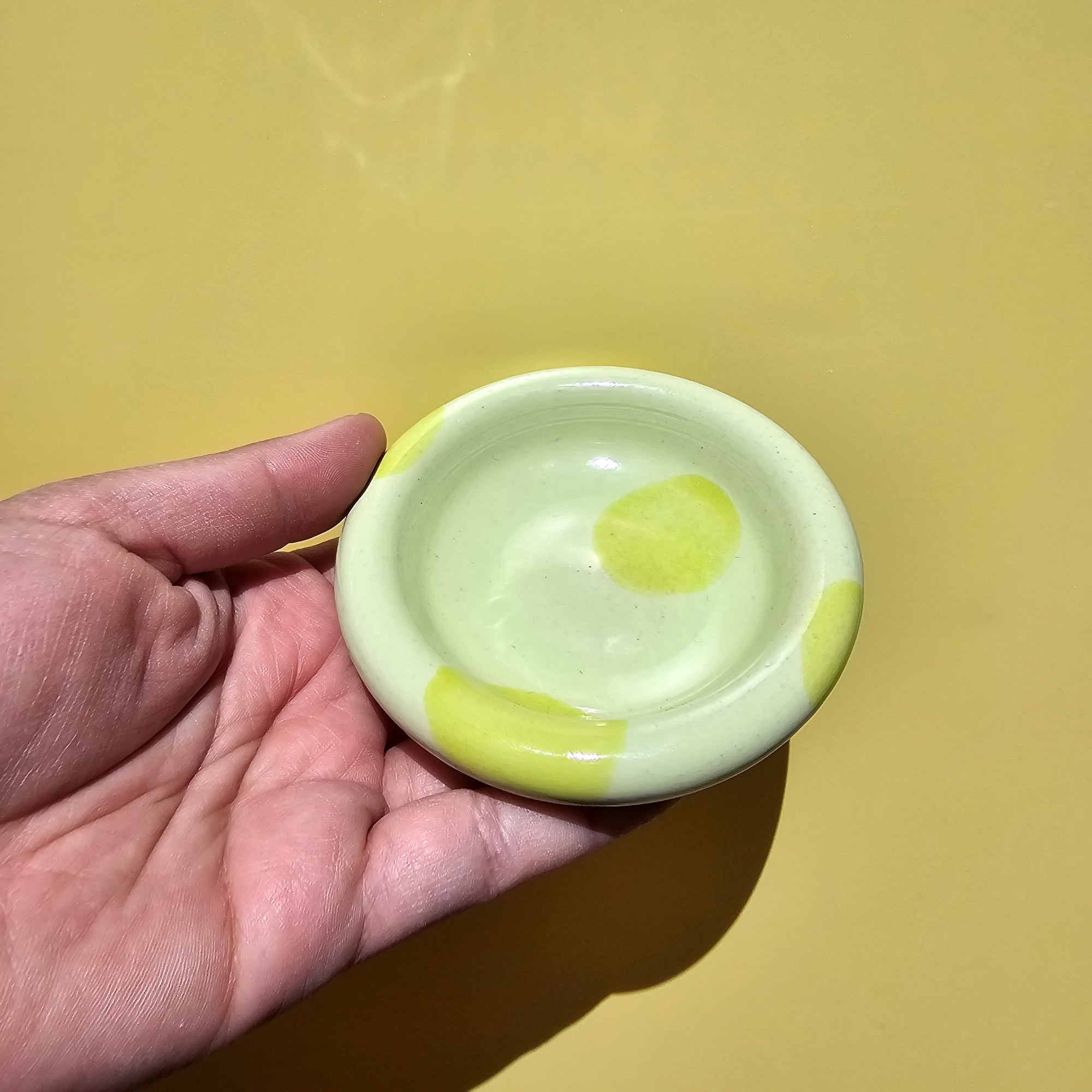LIMA-BEAN POKA DOT BUBBLE DISH!