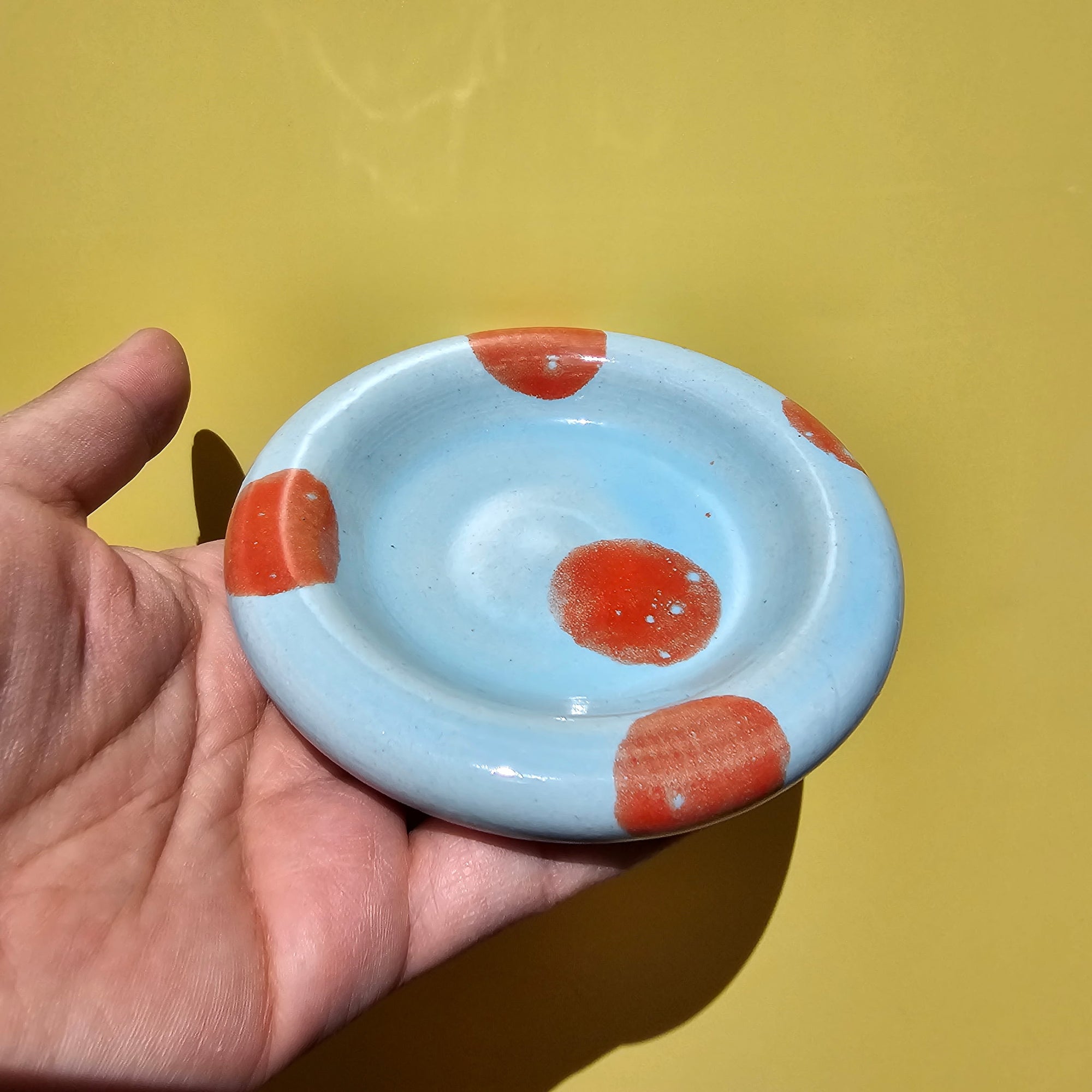 BOMB POP POKA DOT BUBBLE DISH!