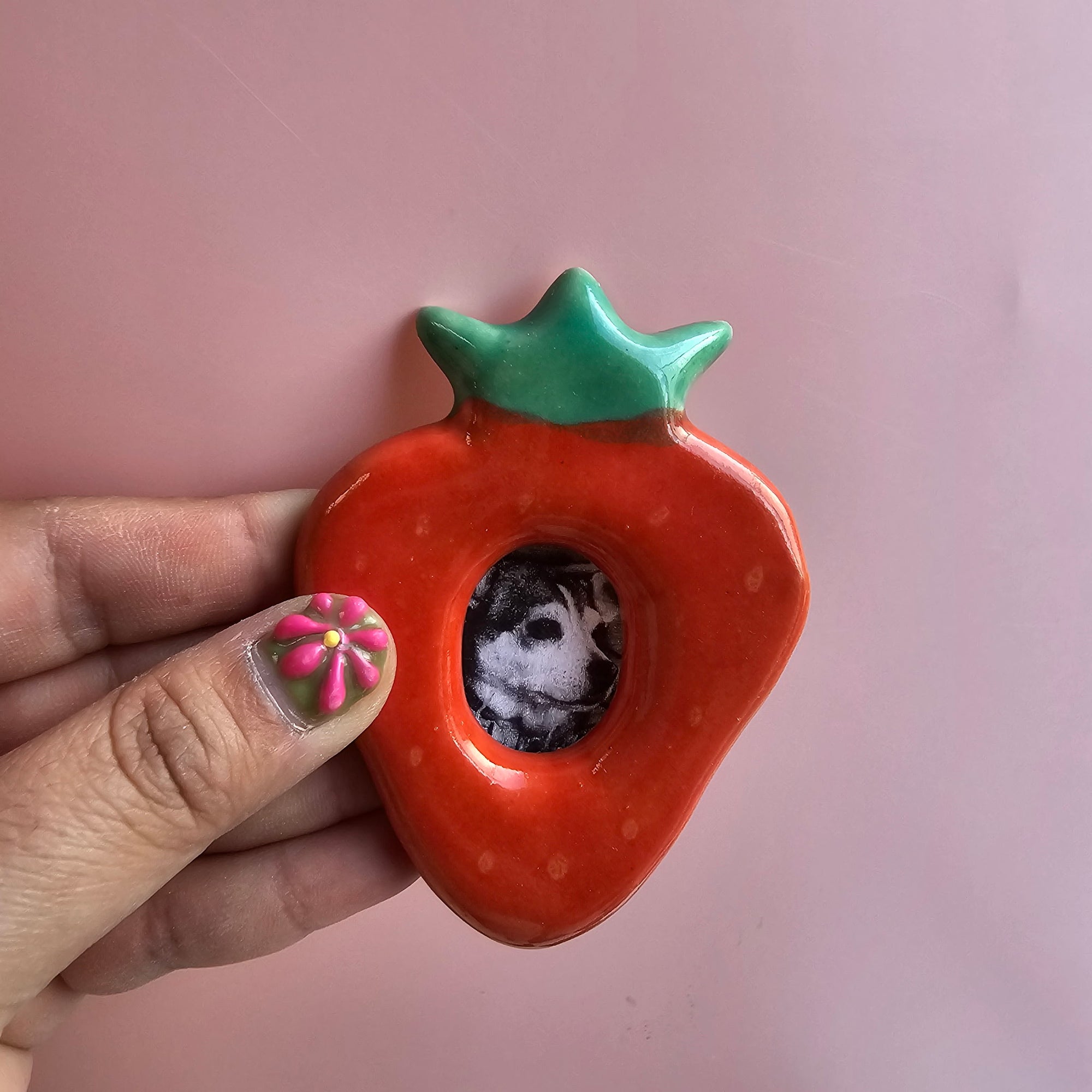 STRAWBERRY PORTAL FRAME!