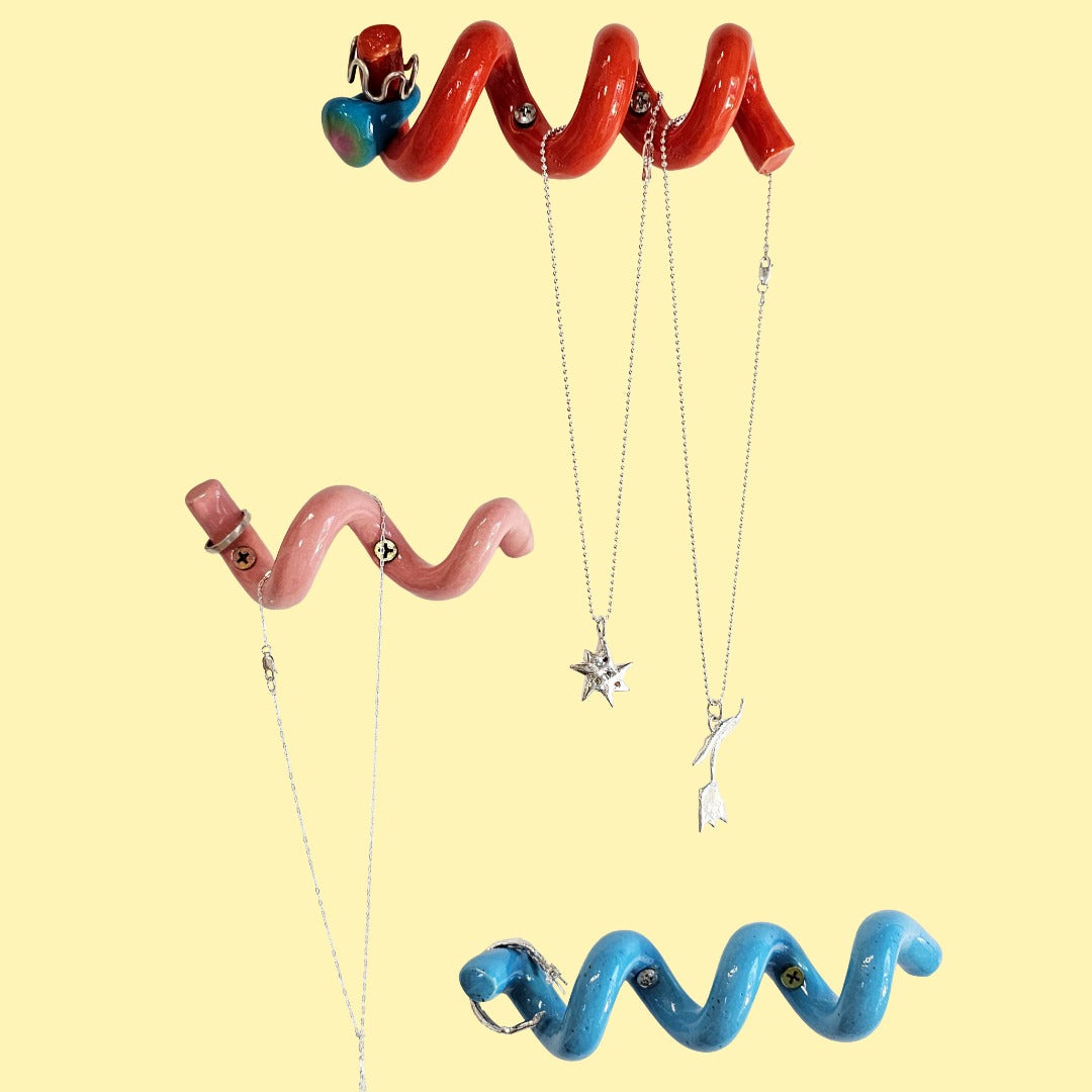 ❄️☃️ HOLIDAY PREORDER - MUD WITCH WALL HOOK SQUIGGLE (Copy)