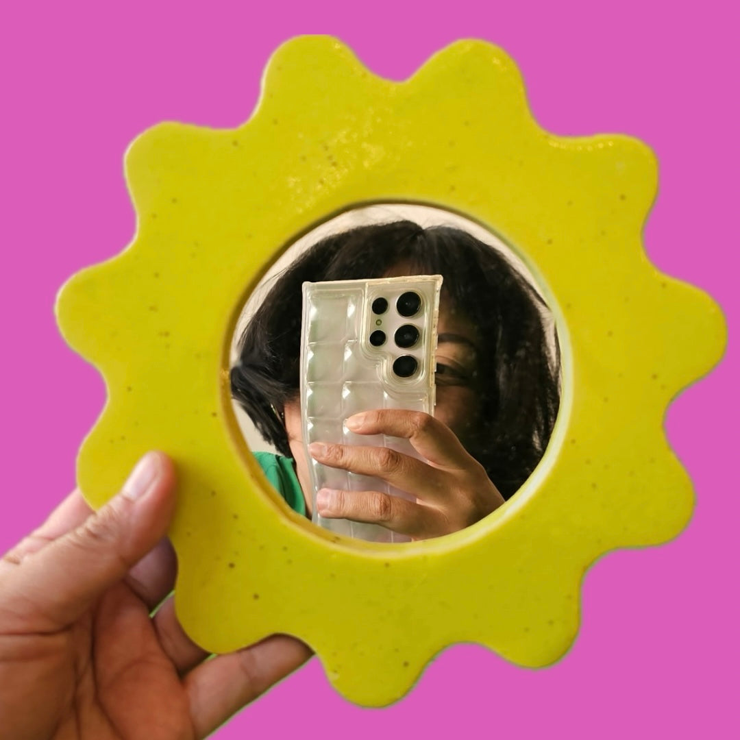 CHARTREUS SPECKLED SQUIGGLE MIRROR